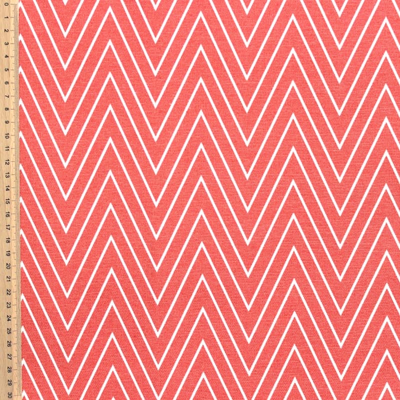 Rode, blauwe, groene, zwarte, bruine en witte katoen stof met geometrische patroon