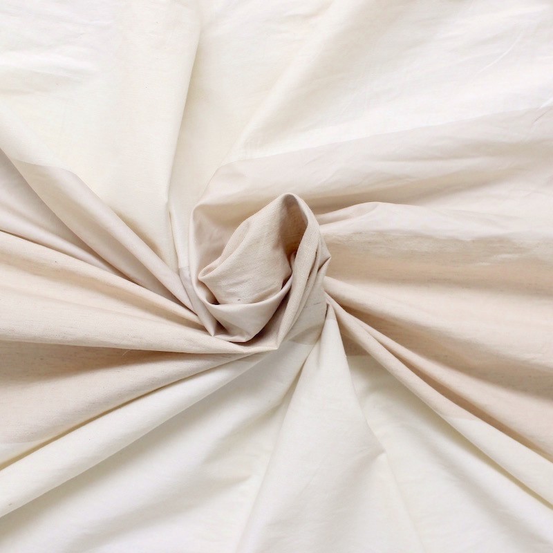 Tissu vestimentaire crème à large bandes chinées