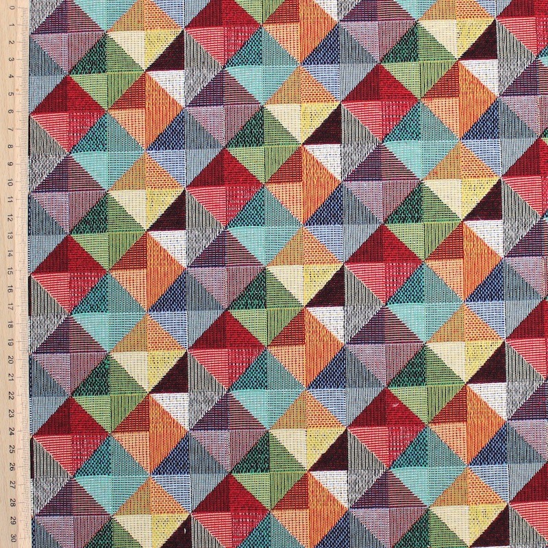 Jacquard fabric with geometric design