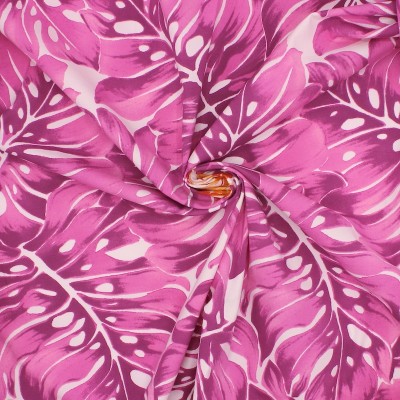 Extensible cotton fabric with floral pattern