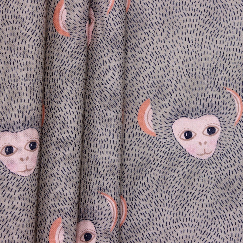 Cotton fabric with prints of animals