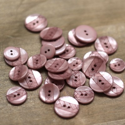 fantasy resin button - old pink