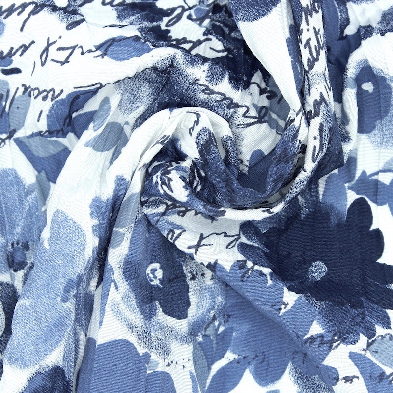 Crumpled polyester with floral print