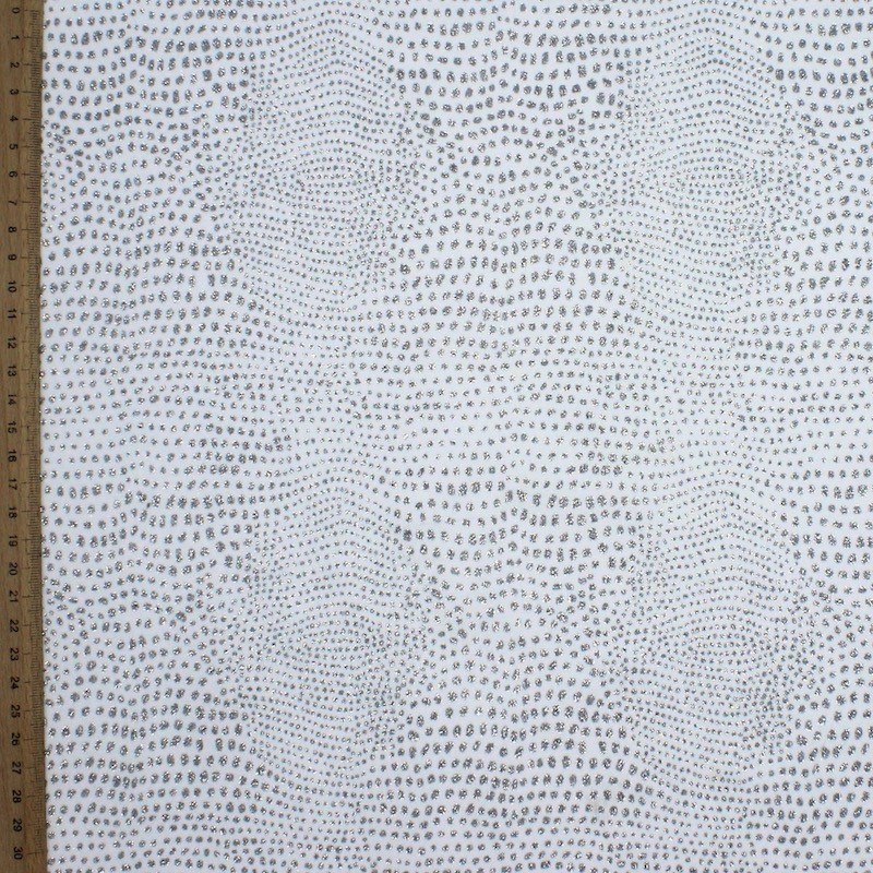 Extensible fabric with patterns - white