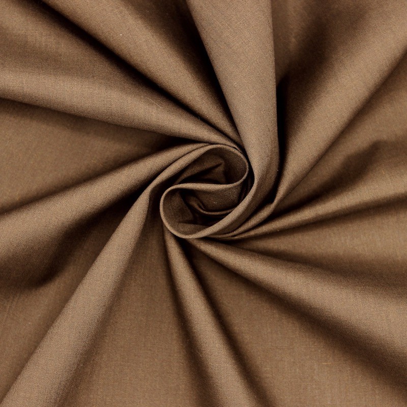 Tissu en polyester et coton brun
