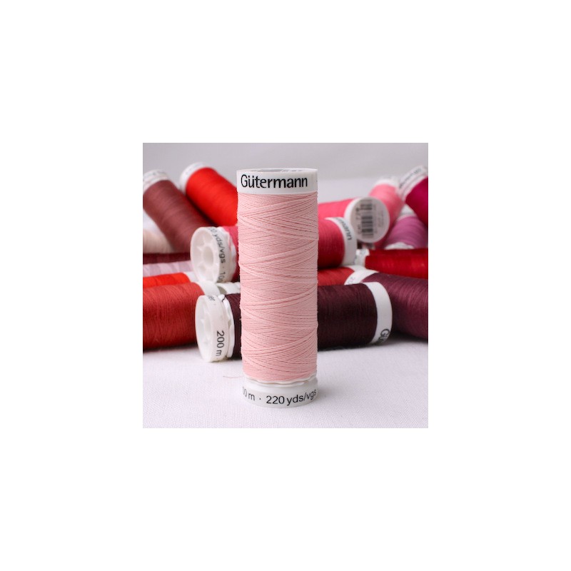 Pink sewing thread Gütermann 659