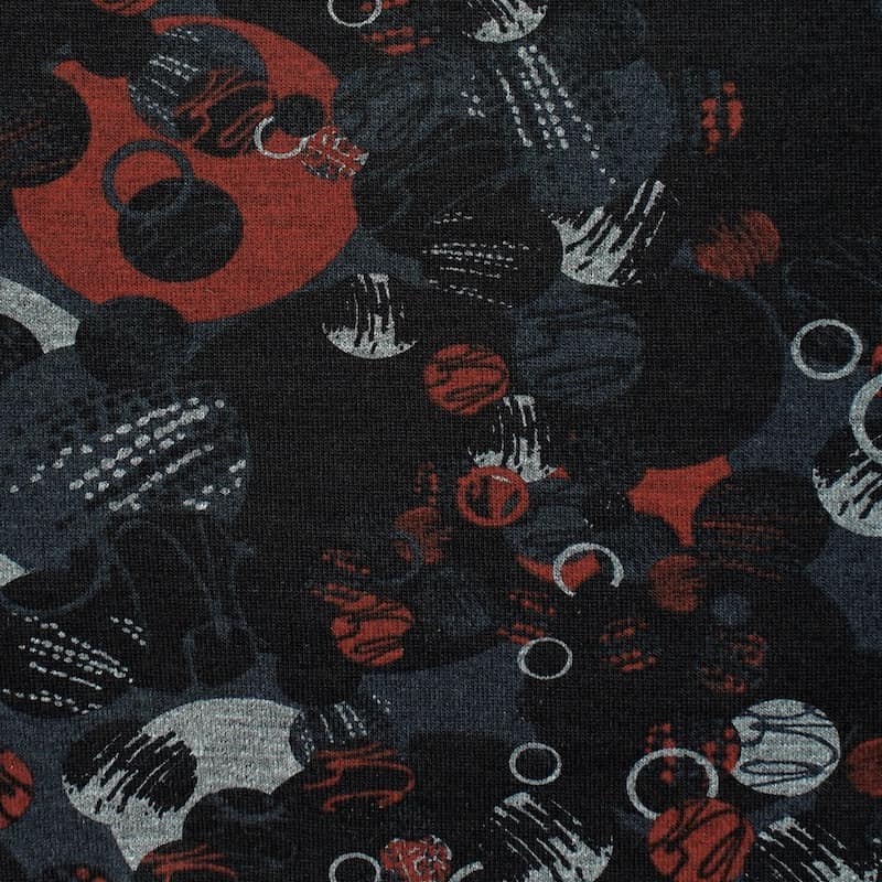 Printed knit fabric in polyester