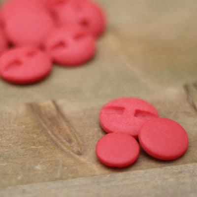 Round resin button - red