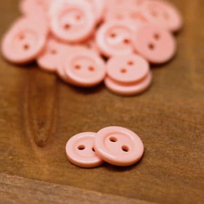 Resin button - pink