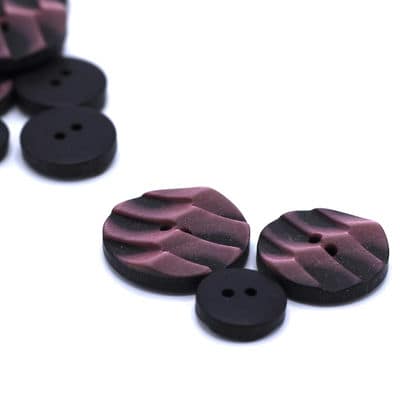 Round resin button - pink and black
