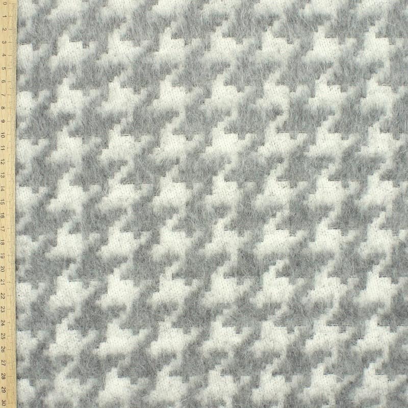 Tissu en coton et laine gris à poils longs 