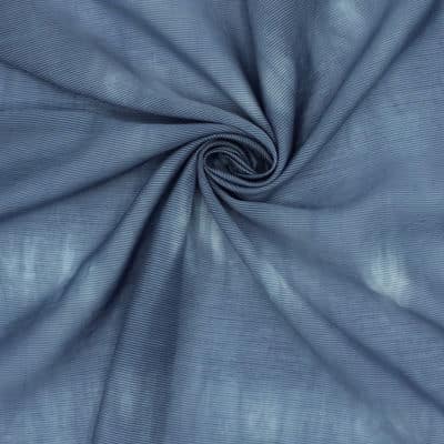 Tissu  à fines rayures bleues
