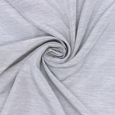 Tissu vestimentaire gris 
