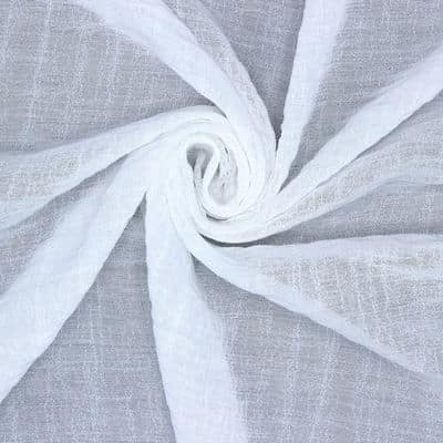 Tissu vestimentaire blanc