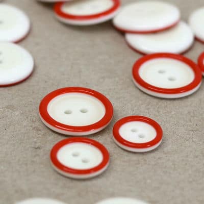 Resin button - off white and red
