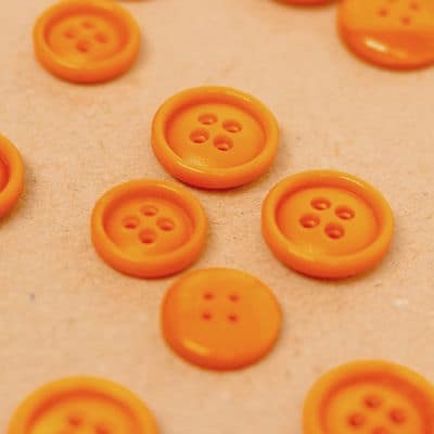 Pearly resin button - orange