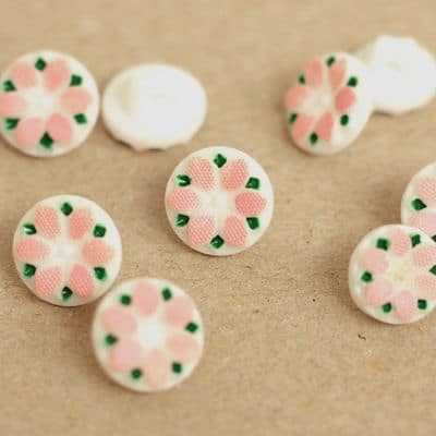 Resin button with flower - pink and white