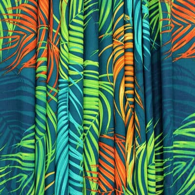 Twill weave cloth with foliage pattern - multicolored