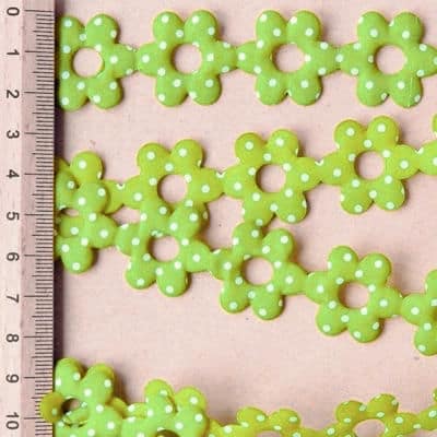 Braid trim flowers & white dots - green background