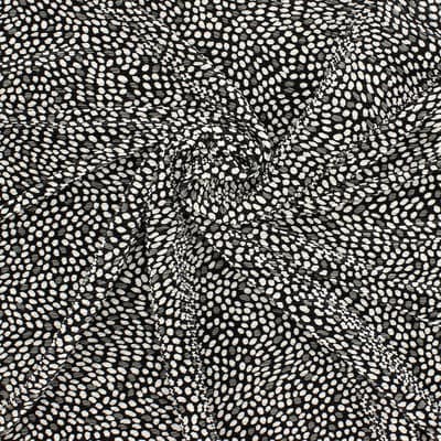 Plissé fabric with dots - black
