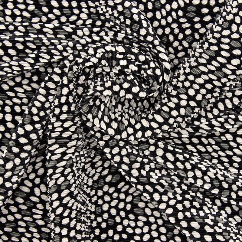 Plissé fabric with dots - black