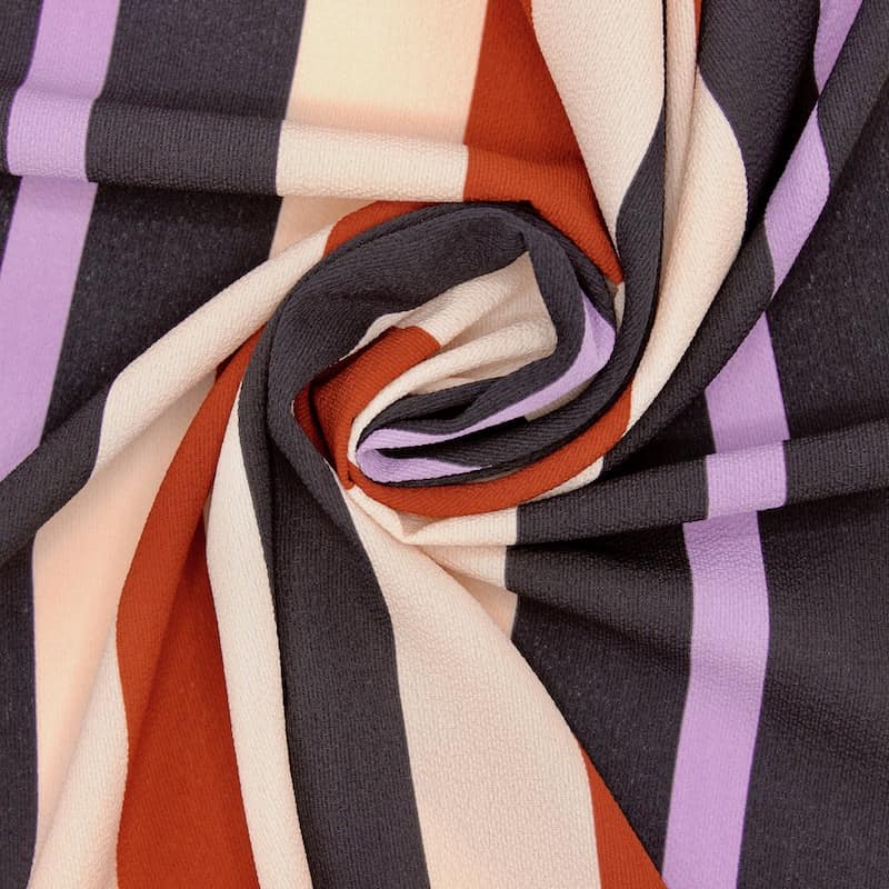 Striped fabric with crêpe aspect
