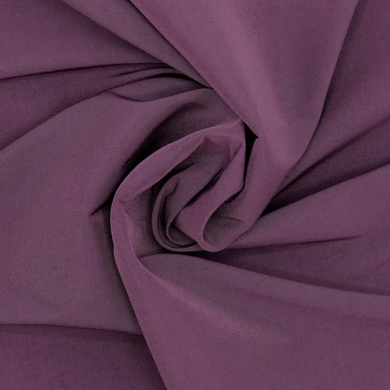 Fabric in cotton and viscose - plum purple