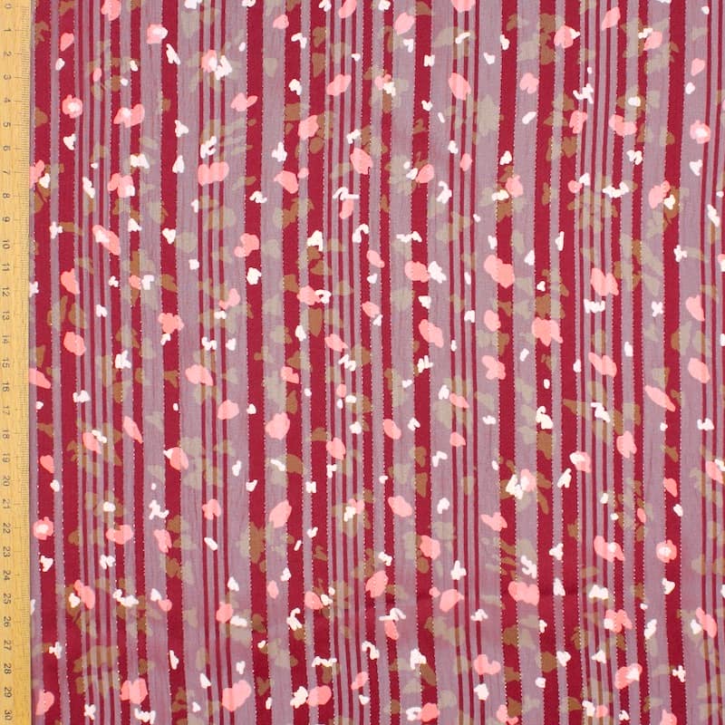 Veil with Lurex thread and patterns - raspberry
