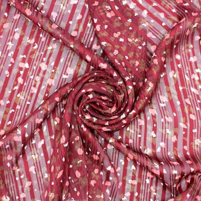 Veil with Lurex thread and patterns - raspberry