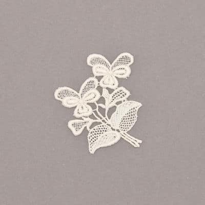 Guipure flower patch - ivory