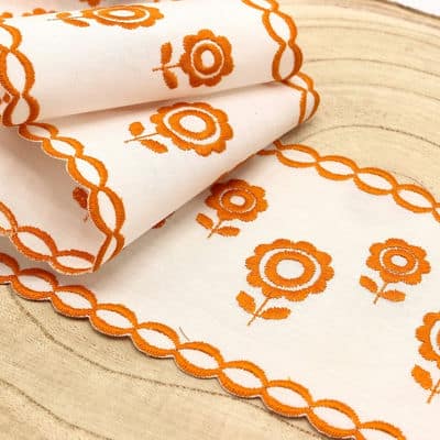 Embroidered ribbon with flowers - orange