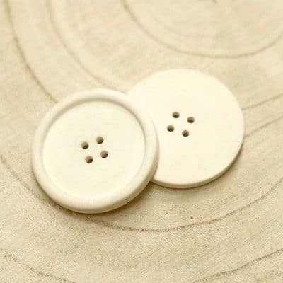 Vintage button with 4 holes - off-white