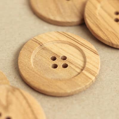 Vintage wooden button