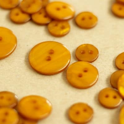 Pearly resin button - mustard yellow