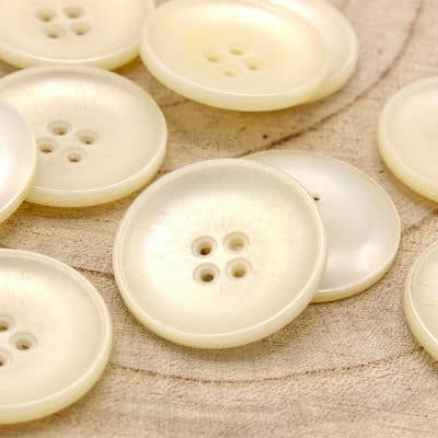 Vintage button - cream