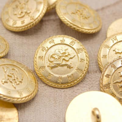 Button with coat of arms - gold
