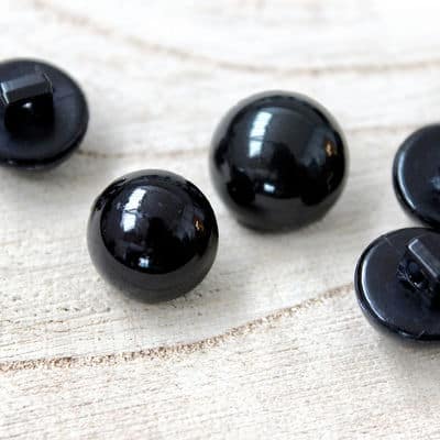 Round button - black