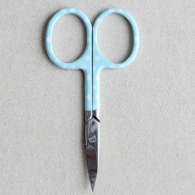 Blauwe embroidery scissors