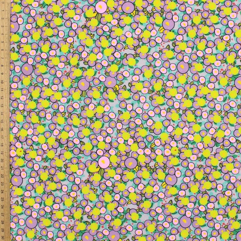 Cotton poplin with berries - pink / lime green