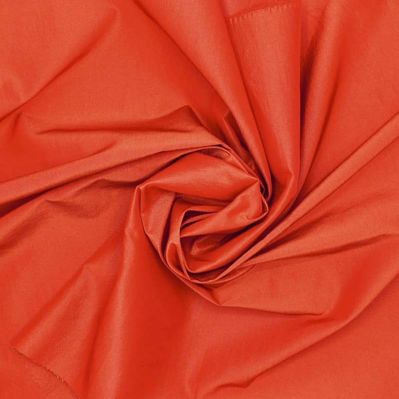 Color changing windproof fabric - red