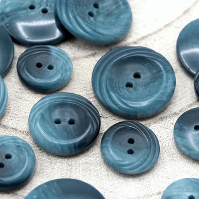 Round fantasy button - marbled blue
