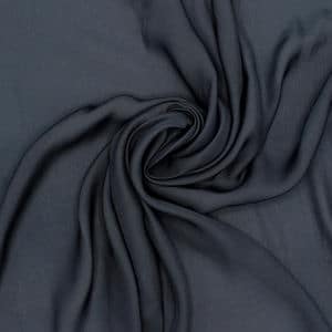 Toray développe un polyester imitant la soie