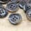 Round button - marbled grey