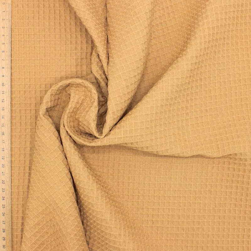 Piqué cotton with embossed honeycomb - mustard yellow