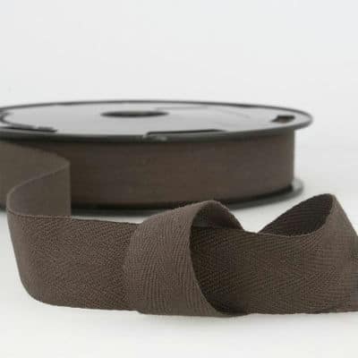 Cotton strap with twill weave - chestnut brown