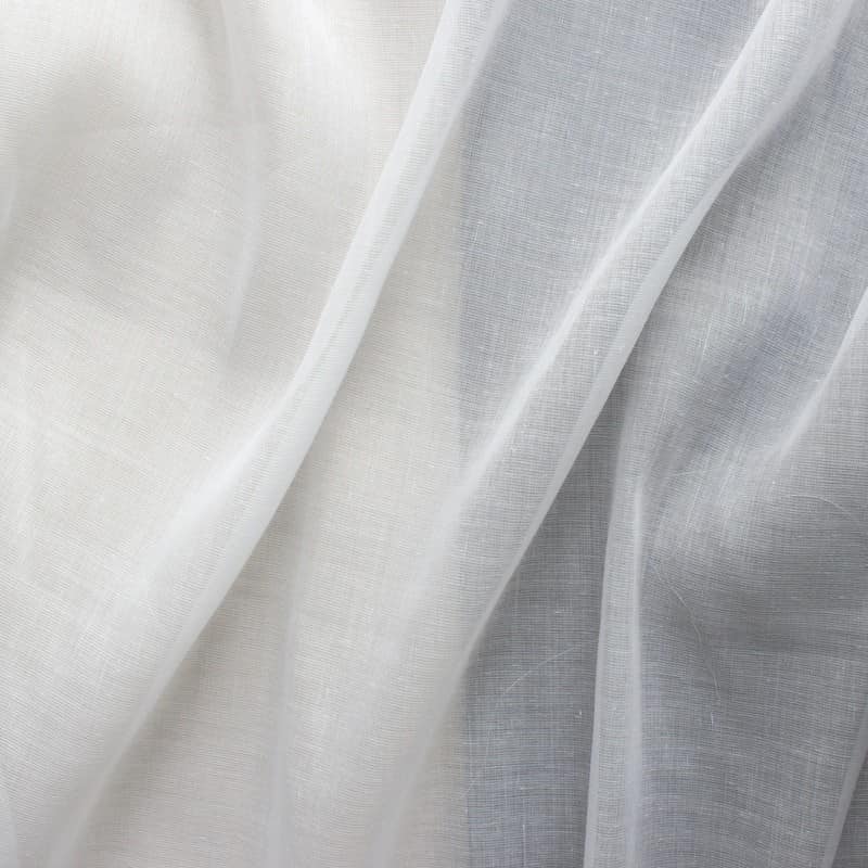 Witte polyester sluier