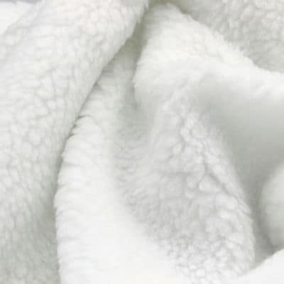 Fabric with aspect of sheep fur - white 