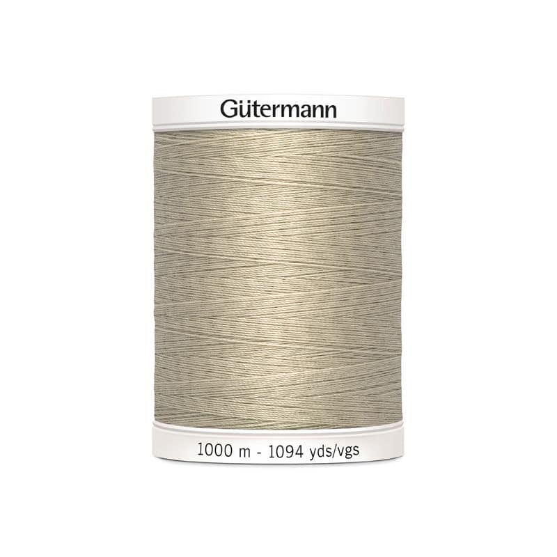 Beige sewing thread Gütermann 722