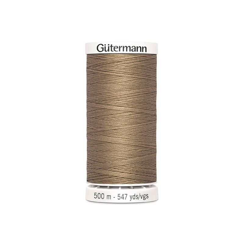 Brown sewing thread Gütermann 139
