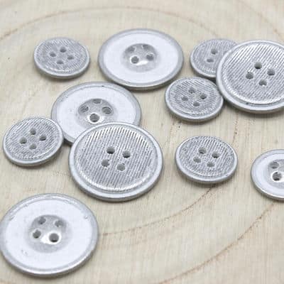 Round vintage button - silver